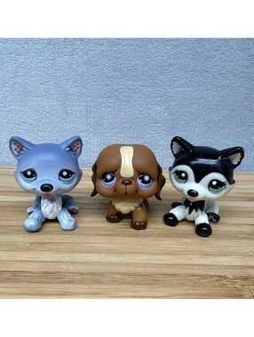 Genuine Littlest Pet Shop Lot of 3 Dogs, Husky 1617 Husky 2246 St Bernard 1118